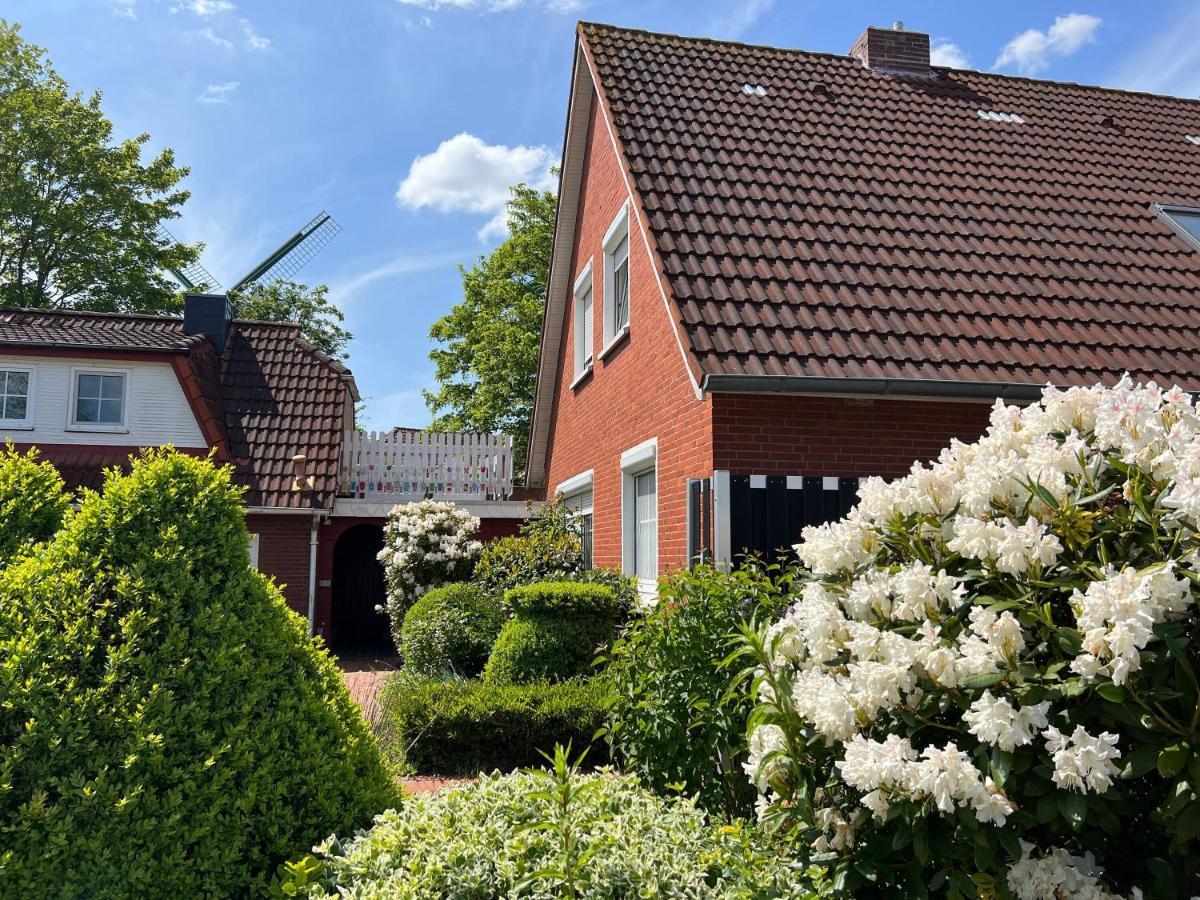 Kaiser Apartment, Og Mit Terrasse Im Gemeinschaftsgarten, Hund Willkommen! Greetsiel Exterior photo